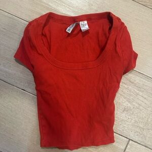 H&M Red Fitted Cap Sleeve T-Shirt
